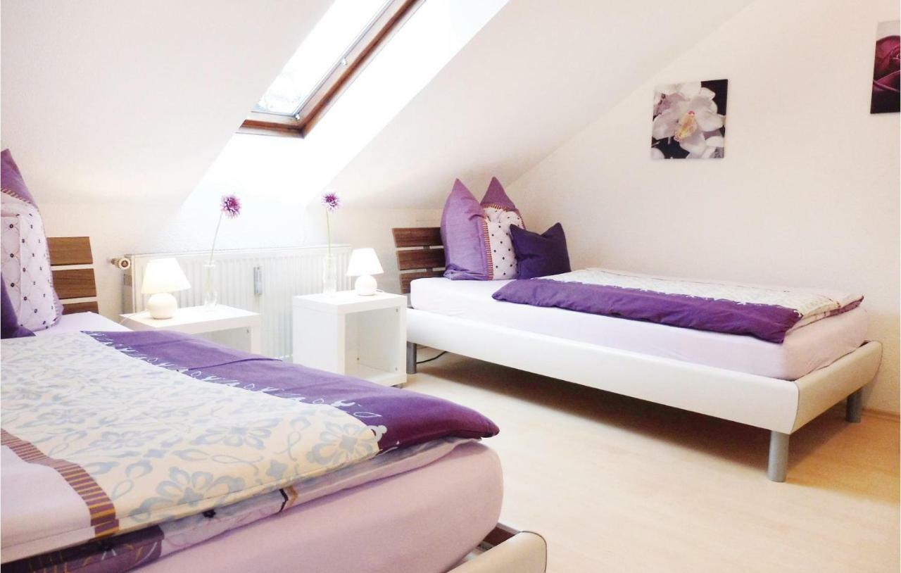 2 Bedroom Nice Apartment In Bad Pyrmont Bagian luar foto