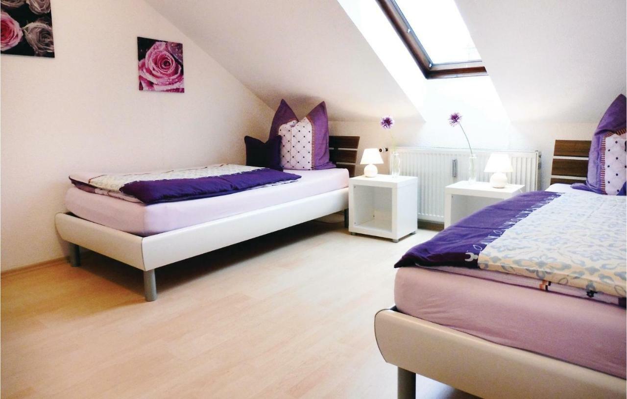 2 Bedroom Nice Apartment In Bad Pyrmont Bagian luar foto